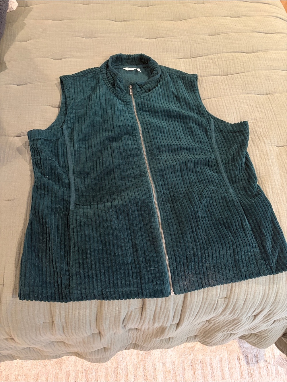 Woolrich Teal Quilted Corduroy Vest - Full Zip